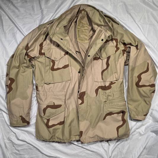 M65 Field Jacket (DCU Tri-Color Desert)